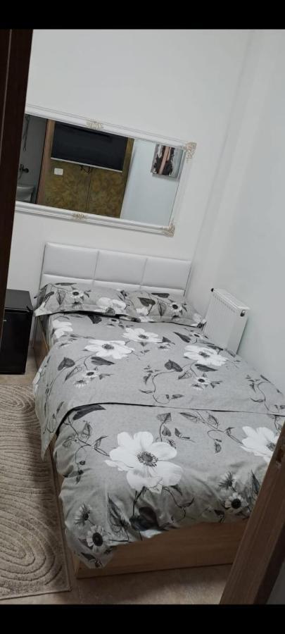 Bistro Centru Vechi Craiova Hotel Bagian luar foto